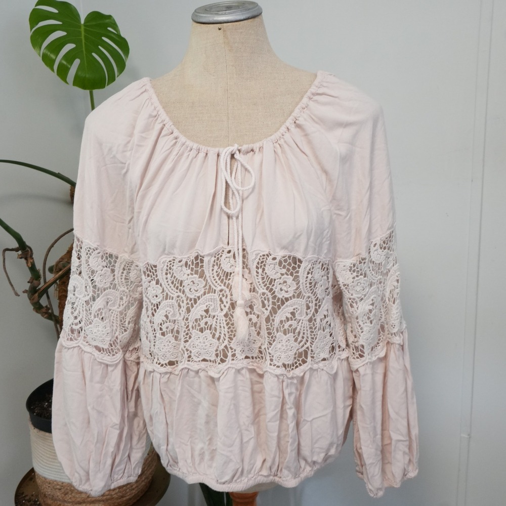 Free People Peasant Blouse XS Pink Boho Crochet Lace Tassel Balloon Sleeve